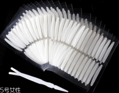 貼雙眼皮貼眼睛腫了怎么辦 眼部用品需謹(jǐn)慎 貼雙眼皮貼眼睛腫了怎么辦 眼部用品需謹(jǐn)慎