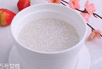 西米露和珍珠的區(qū)別 口感不同 西米露和珍珠的區(qū)別 口感不同