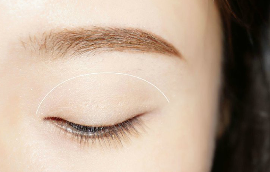 如何畫(huà)減齡妝容步驟 減齡妝的4個(gè)重點(diǎn) 如何畫(huà)減齡妝容步驟 減齡妝的4個(gè)重點(diǎn)