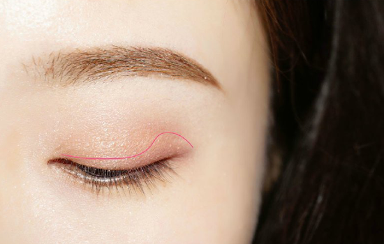 如何畫(huà)減齡妝容步驟 減齡妝的4個(gè)重點(diǎn) 如何畫(huà)減齡妝容步驟 減齡妝的4個(gè)重點(diǎn)