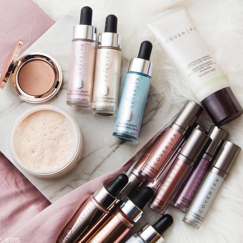 高光棒和高光液哪個(gè)好 2大濕高光pk 高光棒和高光液哪個(gè)好 2大濕高光pk