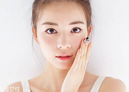 粉底液哪個(gè)牌子最好用 2022年最好用的粉底液 粉底液哪個(gè)牌子最好用 2022年最好用的粉底液