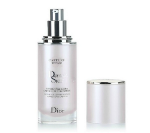 妝前乳和粉底液哪個好 功效完全不一樣 妝前乳和粉底液哪個好 功效完全不一樣