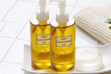 卸妝油的油脂有幾種 第3種最安全放心 卸妝油的油脂有幾種 第3種最安全放心