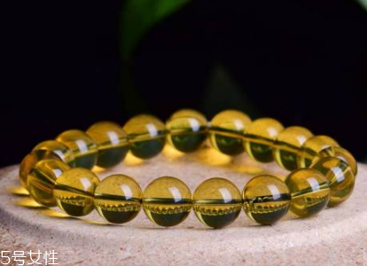 琥珀手鏈一般多少錢 幾百元就能買到 琥珀手鏈一般多少錢 幾百元就能買到