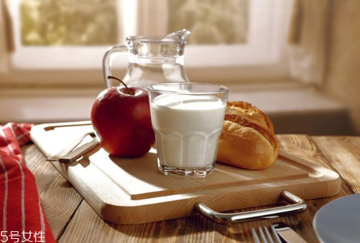 滅菌乳和調制乳的區(qū)別 超簡單分辨法 滅菌乳和調制乳的區(qū)別 超簡單分辨法