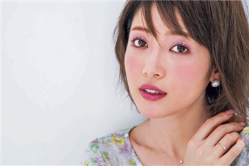 如何打造美麗的妝容 目標(biāo)是漂亮而非可愛(ài)