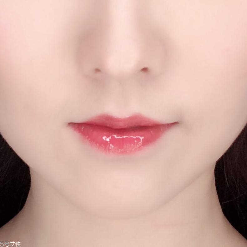 kiko雙頭唇釉怎么涂好看 讓紅唇美成一個吻 kiko雙頭唇釉怎么涂好看 讓紅唇美成一個吻