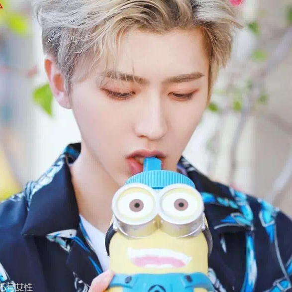 赤茶妝是什么顏色的 橘色系陽光美少女 赤茶妝是什么顏色的 橘色系陽光美少女