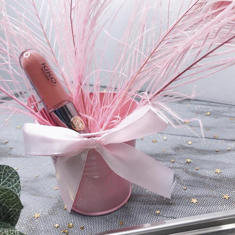 kiko雙頭唇釉怎么涂好看 讓紅唇美成一個吻 kiko雙頭唇釉怎么涂好看 讓紅唇美成一個吻