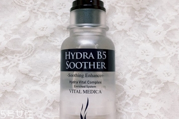 精華啫喱什么時(shí)候用 水乳之間深層滋潤 精華啫喱什么時(shí)候用 水乳之間深層滋潤