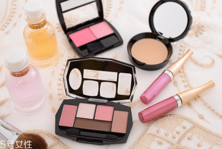 去韓國必買的化妝品 韓國購物必買清單 去韓國必買的化妝品 韓國購物必買清單