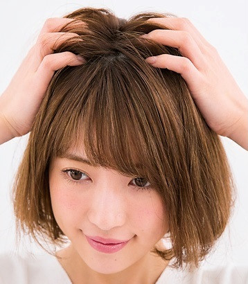 沒有梳子用手怎么弄發(fā)型 沒有梳子用手怎么弄發(fā)型