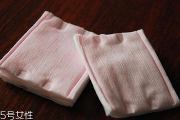 化妝棉什么材質(zhì)好 3種最熱門材質(zhì)pk 化妝棉什么材質(zhì)好 3種最熱門材質(zhì)pk