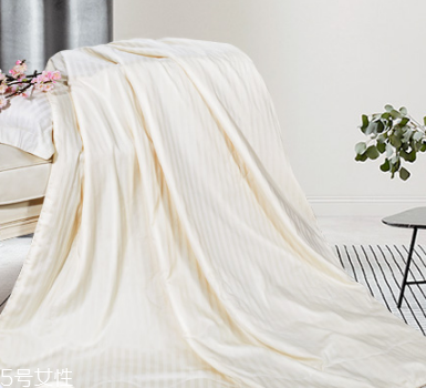 蠶絲被可以用電熱毯嗎 不能長時間加熱 蠶絲被可以用電熱毯嗎 不能長時間加熱