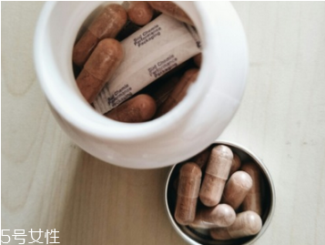 玫瑰果膠囊的功效與作用 讓你的皮膚越來越好