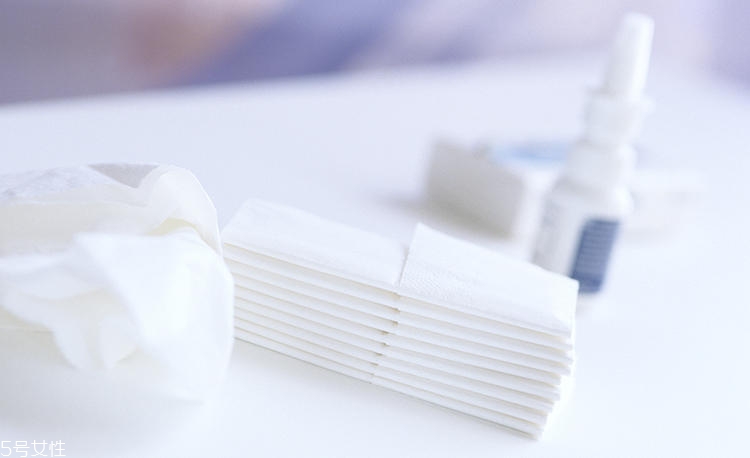 化妝棉什么材質(zhì)好 3種最熱門材質(zhì)pk 化妝棉什么材質(zhì)好 3種最熱門材質(zhì)pk