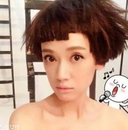 2018狗啃劉海圖片女 女明星最愛的狗啃劉海 2018狗啃劉海圖片女 女明星最愛的狗啃劉海