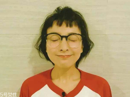 2018狗啃劉海圖片女 女明星最愛的狗啃劉海 2018狗啃劉海圖片女 女明星最愛的狗啃劉海