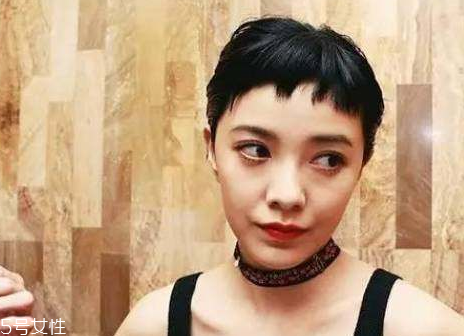 2018狗啃劉海圖片女 女明星最愛的狗啃劉海 2018狗啃劉海圖片女 女明星最愛的狗啃劉海