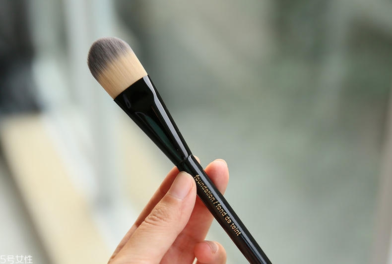 粉底刷哪種刷頭好 3種刷頭什么區(qū)別 粉底刷哪種刷頭好 3種刷頭什么區(qū)別