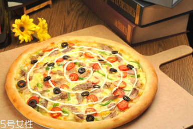 披薩冷了還能吃嗎 披薩冷了這樣加熱最好 披薩冷了還能吃嗎 披薩冷了這樣加熱最好