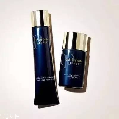 油皮夏天用什么粉底液 一大波油皮親媽來(lái)襲 油皮夏天用什么粉底液 一大波油皮親媽來(lái)襲