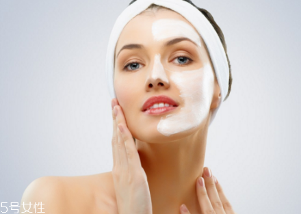 夏天多久敷一次面膜好 夏季美白補水面膜推薦 夏天多久敷一次面膜好 夏季美白補水面膜推薦