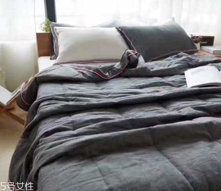 夏涼被買回來用洗嗎 注意清潔衛(wèi)生 夏涼被買回來用洗嗎 注意清潔衛(wèi)生