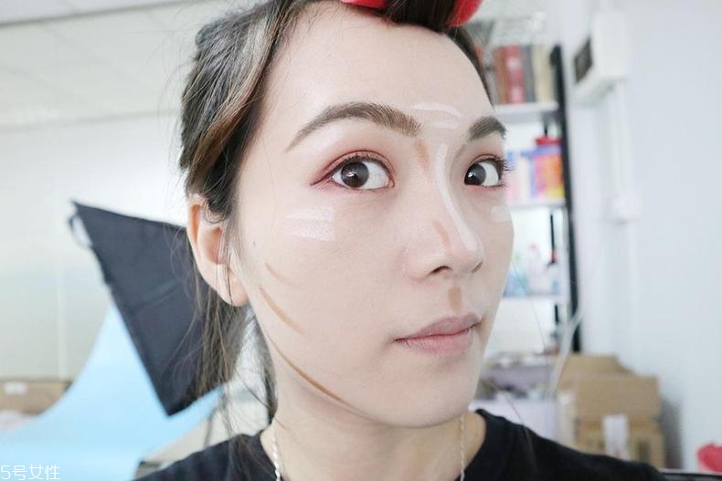 nyx修容棒和愛麗小屋修容棒哪個好 2大網(wǎng)紅pk nyx修容棒和愛麗小屋修容棒哪個好 2大網(wǎng)紅pk