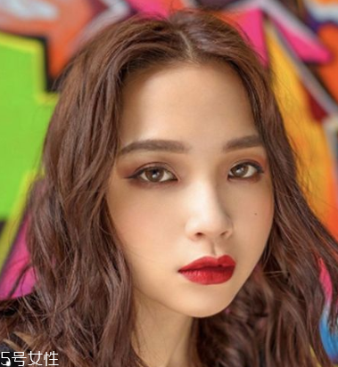 魅可口紅哪個(gè)色號(hào)最火 10款必買子彈唇膏熱賣色 魅可口紅哪個(gè)色號(hào)最火 10款必買子彈唇膏熱賣色