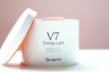 素顏霜什么成分能補(bǔ)水保濕 甘油和透明質(zhì)酸不可少 素顏霜什么成分能補(bǔ)水保濕 甘油和透明質(zhì)酸不可少