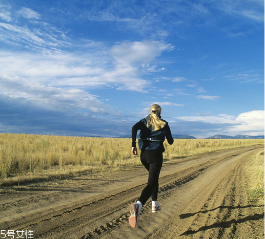慢跑堅持多久才能減肥 慢跑減肥方法 慢跑堅持多久才能減肥 慢跑減肥方法