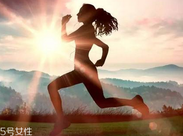 慢跑多長時間開始消耗脂肪 要超過30分鐘才會有效 慢跑多長時間開始消耗脂肪 要超過30分鐘才會有效