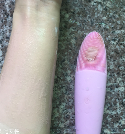 ulike潔面儀充電多久 新一屆洗臉神器 ulike潔面儀充電多久 新一屆洗臉神器