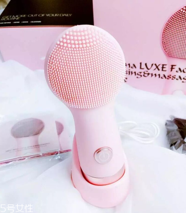 luna潔面儀和悅詩(shī)風(fēng)吟潔面儀哪個(gè)好 四款潔面儀測(cè)評(píng) luna潔面儀和悅詩(shī)風(fēng)吟潔面儀哪個(gè)好 四款潔面儀測(cè)評(píng)