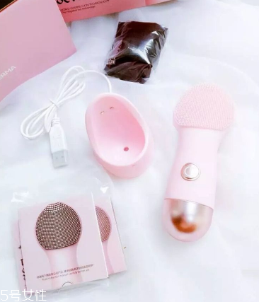 luna潔面儀和悅詩(shī)風(fēng)吟潔面儀哪個(gè)好 四款潔面儀測(cè)評(píng) luna潔面儀和悅詩(shī)風(fēng)吟潔面儀哪個(gè)好 四款潔面儀測(cè)評(píng)