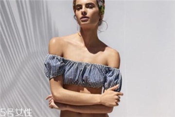 泳衣有鋼托好還是沒有好 根據(jù)自己身材選 泳衣有鋼托好還是沒有好 根據(jù)自己身材選