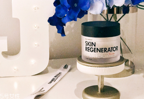 澳洲神奇面霜和海藍(lán)之謎面霜有什么區(qū)別 澳洲神奇面霜和海藍(lán)之謎面霜有什么區(qū)別