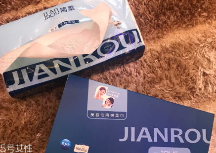 一次性洗臉巾什么品牌的好 比毛巾干凈衛(wèi)生太多 一次性洗臉巾什么品牌的好 比毛巾干凈衛(wèi)生太多