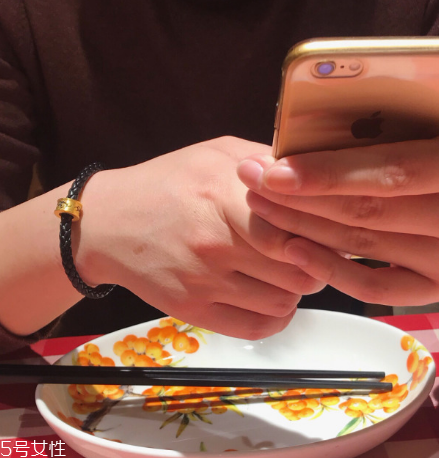 轉(zhuǎn)運(yùn)珠可以戴在腳上嗎 佩戴禁忌要清楚 轉(zhuǎn)運(yùn)珠可以戴在腳上嗎 佩戴禁忌要清楚