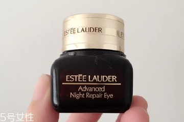 眼霜什么成分能去黑眼圈 2種成分最有效 眼霜什么成分能去黑眼圈 2種成分最有效