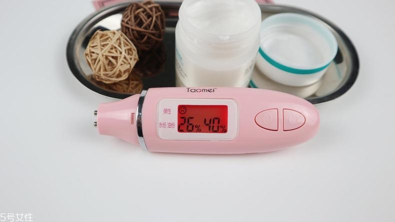 珂潤面霜和hfp面霜哪個(gè)好 2款同價(jià)面霜大pk 珂潤面霜和hfp面霜哪個(gè)好 2款同價(jià)面霜大pk