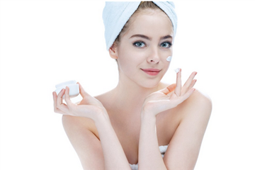 皮膚缺水的原因 改善皮膚干燥的補水小方法 皮膚缺水的原因 改善皮膚干燥的補水小方法