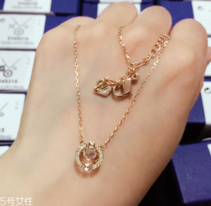 玫瑰金項(xiàng)鏈怎么清洗 這幾點(diǎn)很關(guān)鍵 玫瑰金項(xiàng)鏈怎么清洗 這幾點(diǎn)很關(guān)鍵