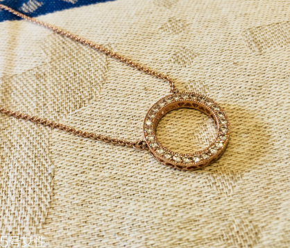 玫瑰金項鏈一條多少錢 和純度有關(guān) 玫瑰金項鏈一條多少錢 和純度有關(guān)