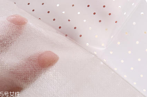 天絲面膜和無紡布面膜哪個好 適合不同膚質 天絲面膜和無紡布面膜哪個好 適合不同膚質