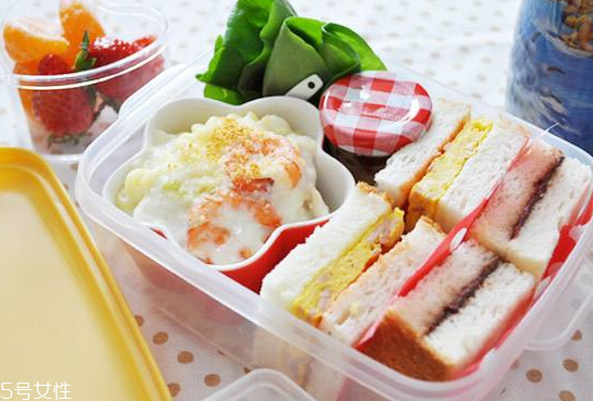 孕婦怎么吃飯不發(fā)胖 堅持4步吃再多都很難胖 孕婦怎么吃飯不發(fā)胖 堅持4步吃再多都很難胖