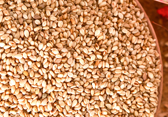 芝麻油放兩年還能吃嗎 看儲存條件