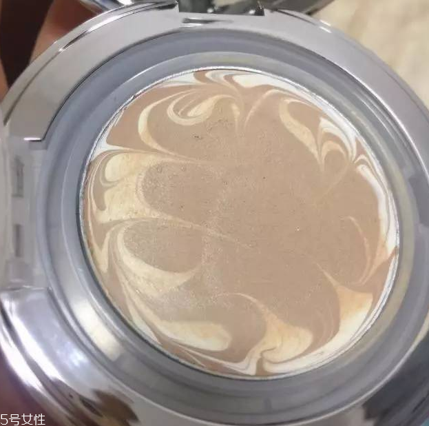 愛敬氣墊哪個(gè)色號(hào)最白 韓國幾乎人手一只的氣墊 愛敬氣墊哪個(gè)色號(hào)最白 韓國幾乎人手一只的氣墊